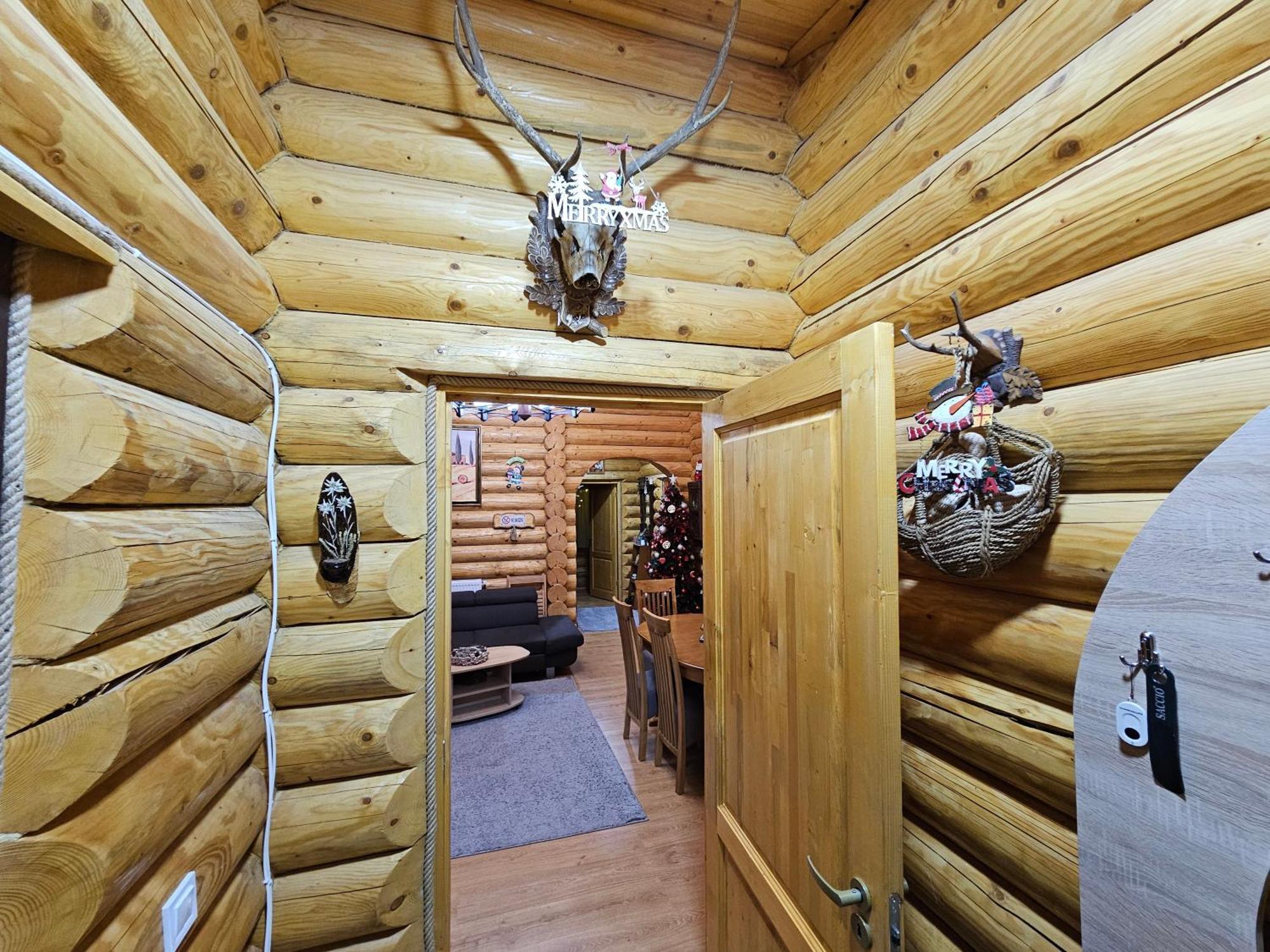 Cabana Alesia, Relaxare La Poalele Raraului Câmpulung Moldovenesc Exterior foto